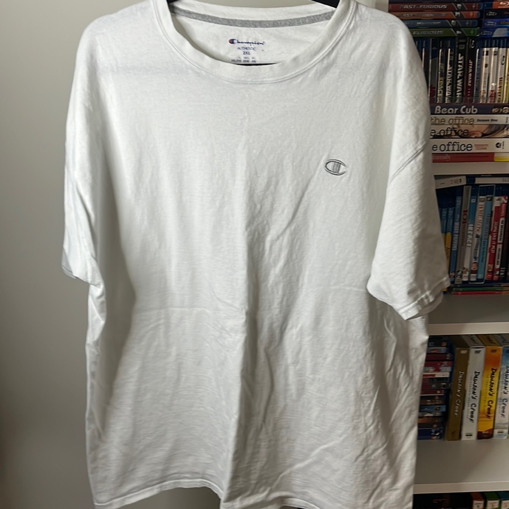 2XL Champion t-shirt